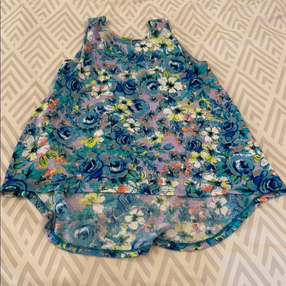 HIP Floral Top